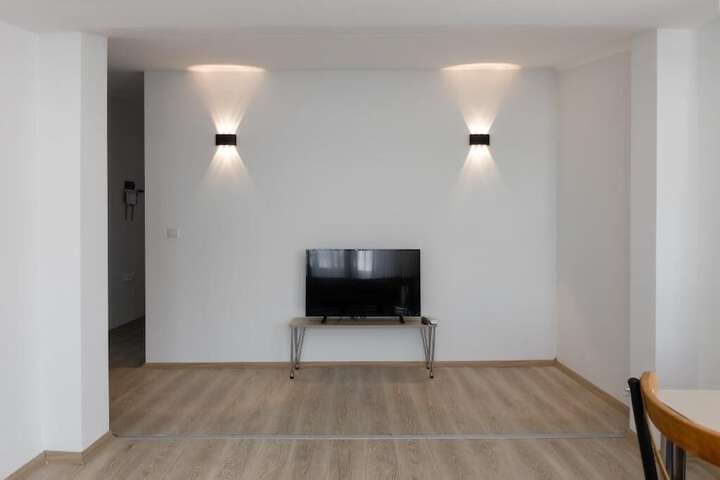 Room 12 of 22