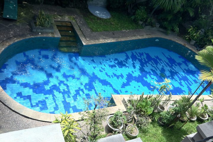 Pool Hotel