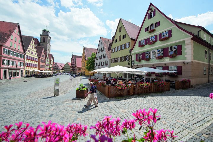 Hotel Gasthaus zur Sonne in Dinkelsbuehl