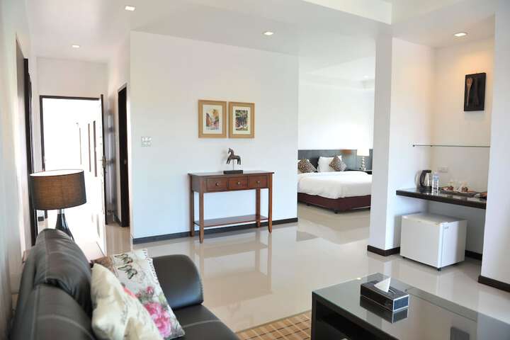 Room 12 of 45