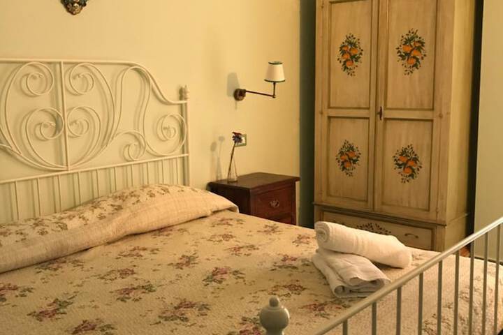 Room 7 of 39