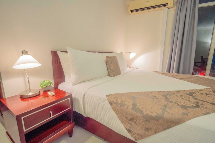 Room 45 of 118