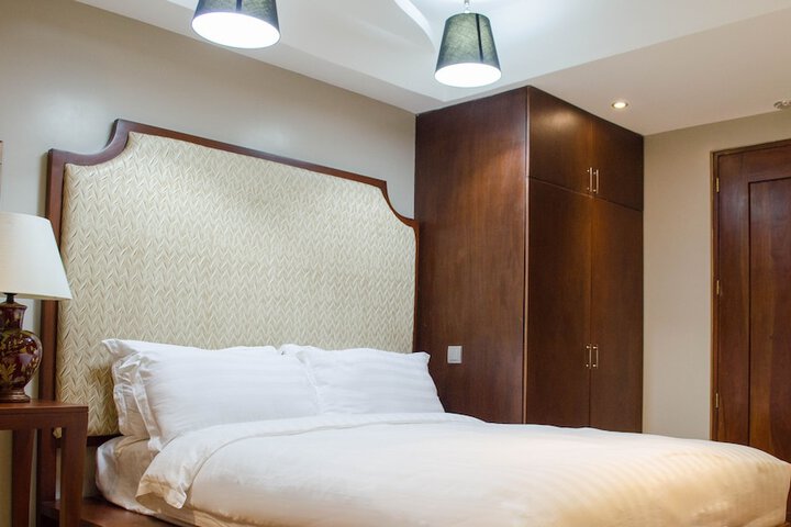 Room 14 of 39