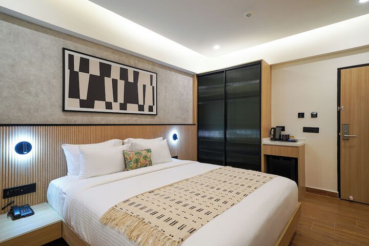 Room 8 of 23