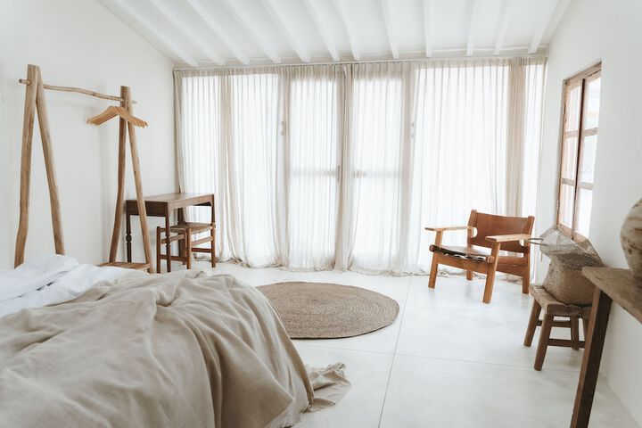 Room 2 of 41