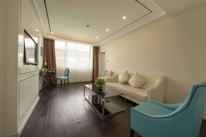 Room 19 of 26