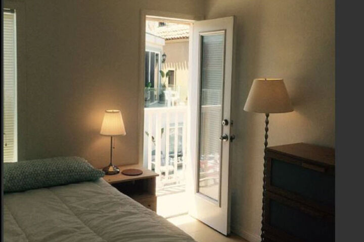 Room 3 of 31