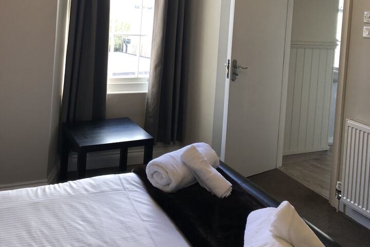 Room 7 of 67