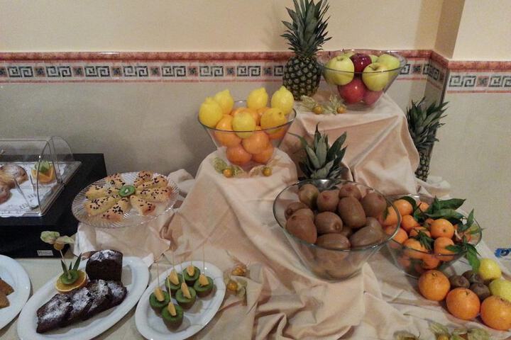 Breakfast buffet