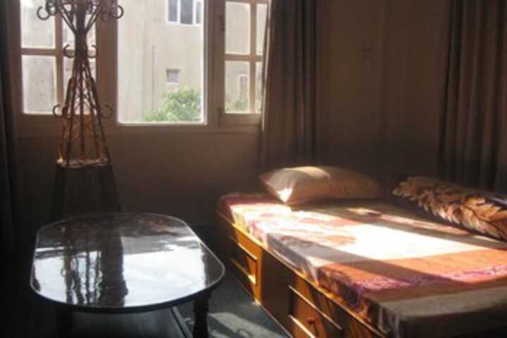 Room 15 of 25