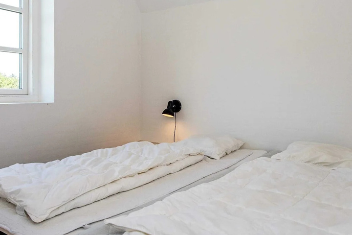 Room 3 of 23