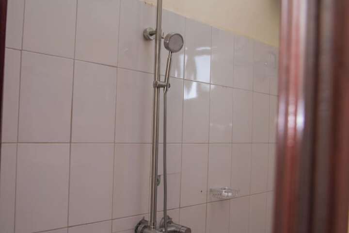 Room 52 of 61