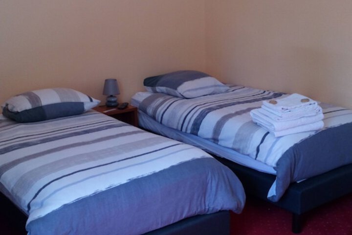 Room 3 of 31