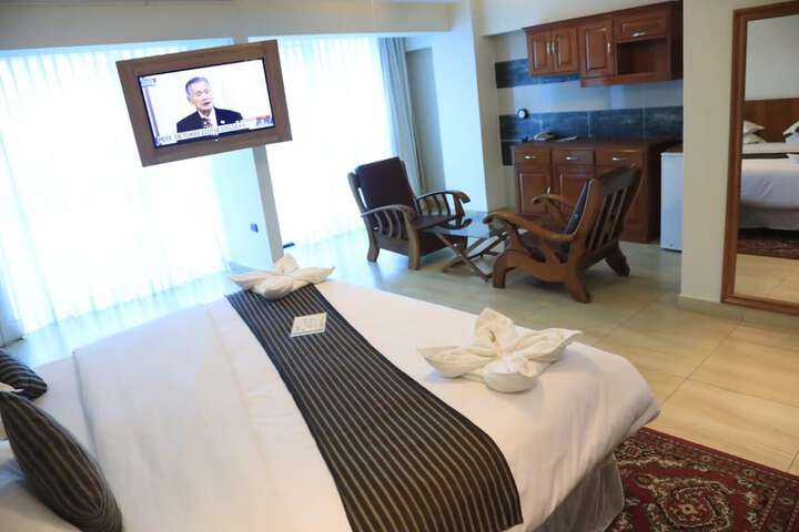 Room 21 of 68