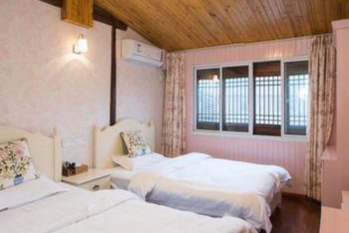 Room 3 of 13