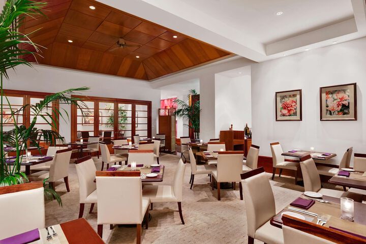 Dining 120 of 160