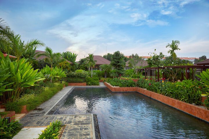 Pool 34 of 57