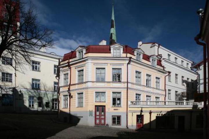 TALLINN BACKPACKERS