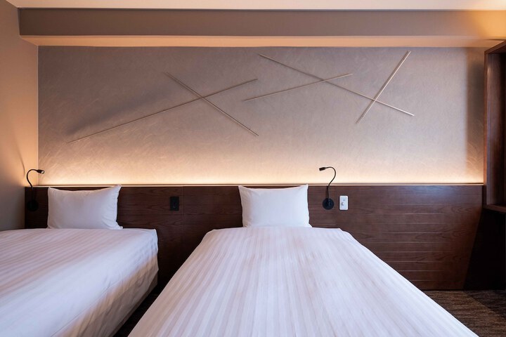 Room 14 of 79