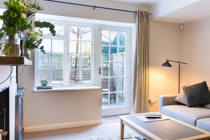 Spacious Garden Flat for 4 in Bath