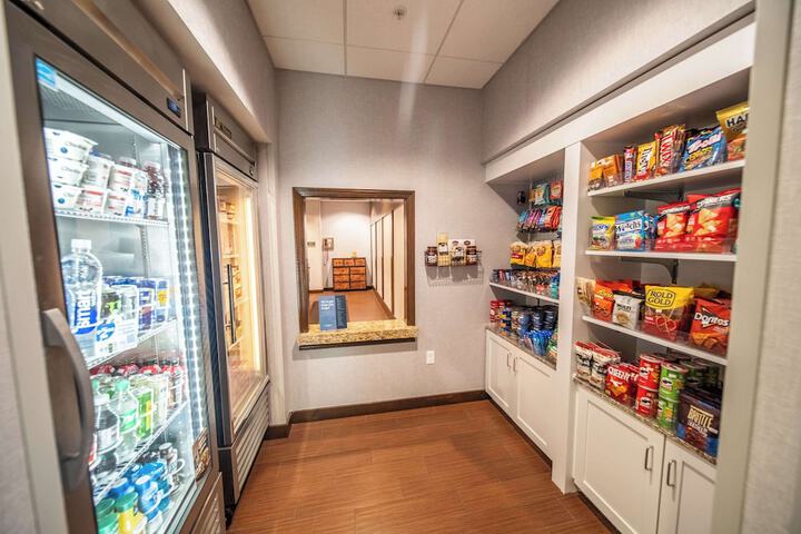 Snack bar