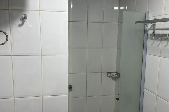 Room 44 of 49