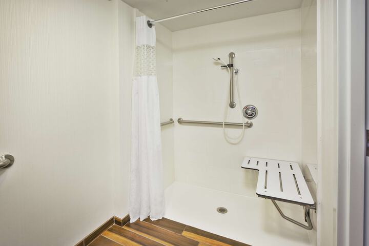 1 King Bed with Sofa Bed Refrigerator (8 of 10)