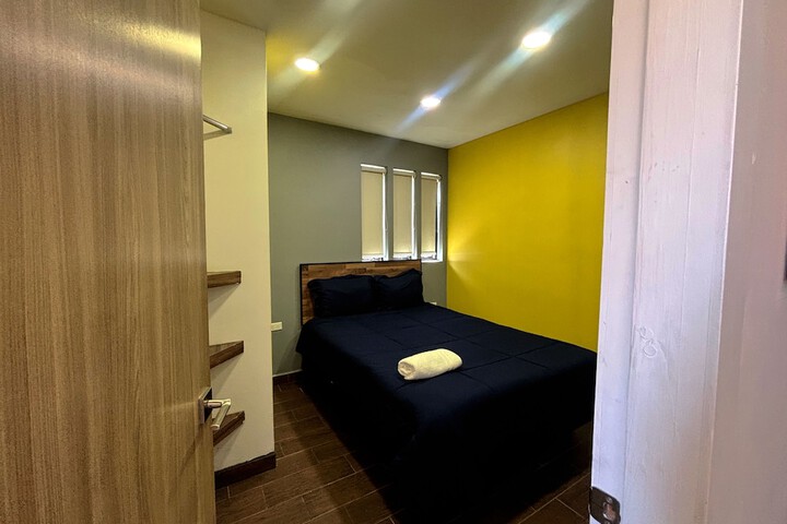 Room 57 of 158