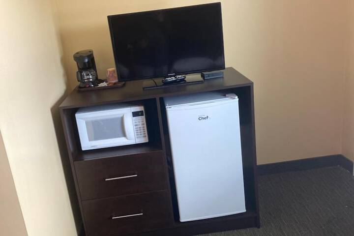 Room 9 of 30