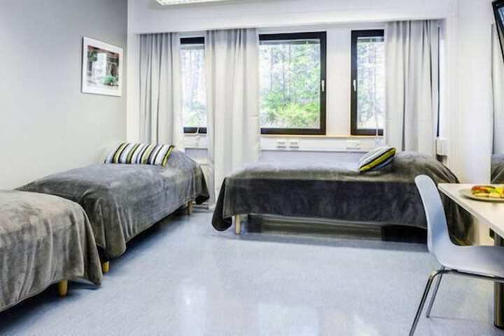 Room 14 of 42