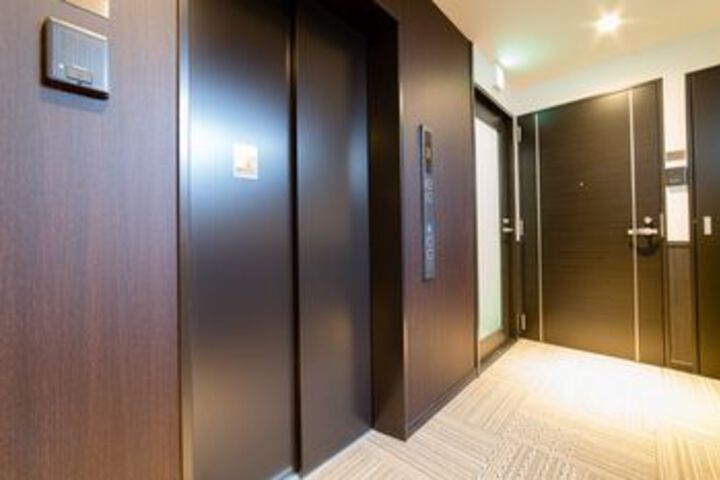 Room 6 of 29