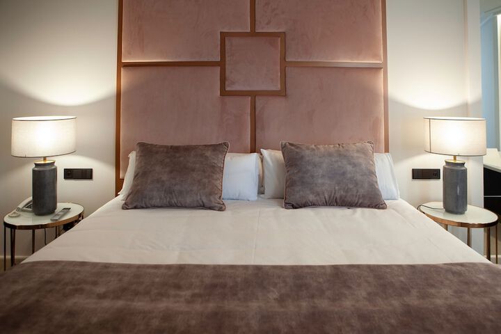 Room 43 of 85
