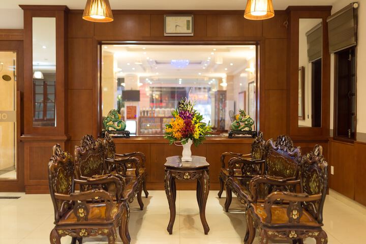 Lobby Entry