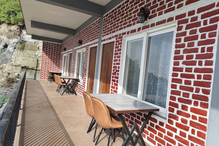 Terrace/Patio 12 of 29