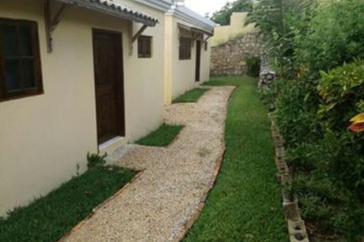 Property Grounds 18 of 25