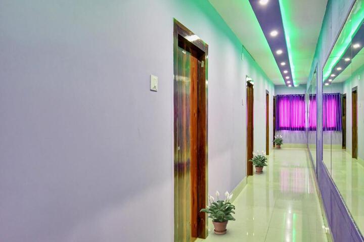 Flagship 90948 Hotel Dream Residency