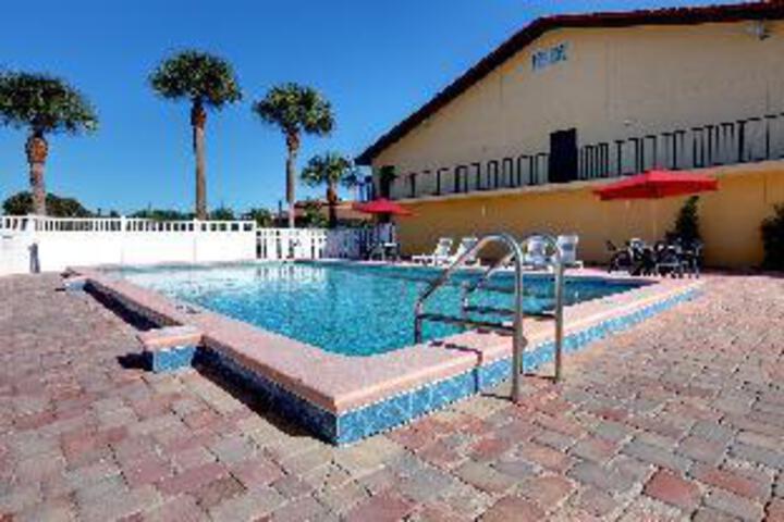 Pool 9 of 22