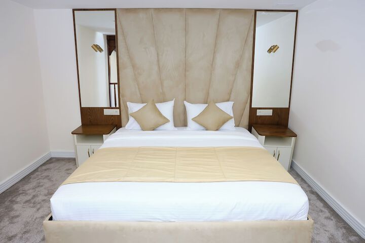Room 37 of 133