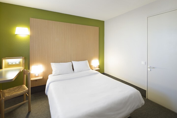 Room 15 of 43