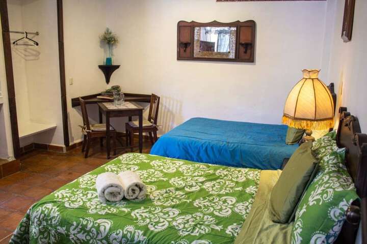 Room 2 of 41