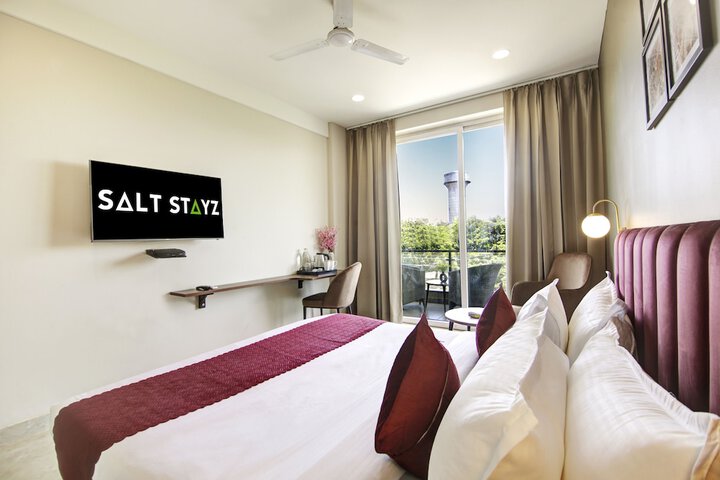 Room 9 of 28