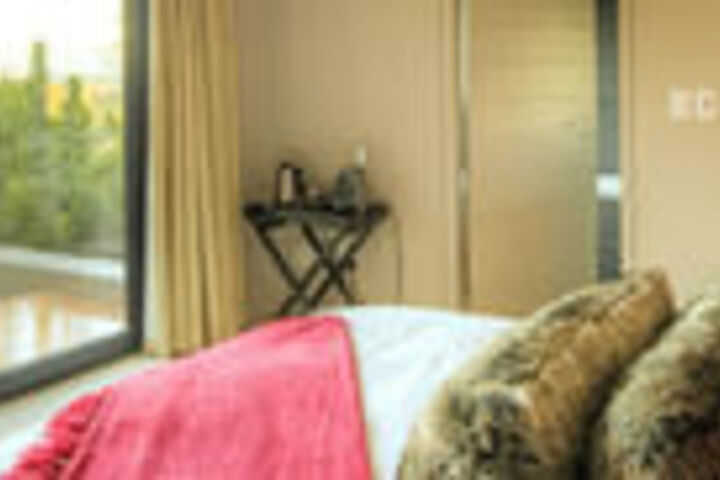 Room 9 of 21