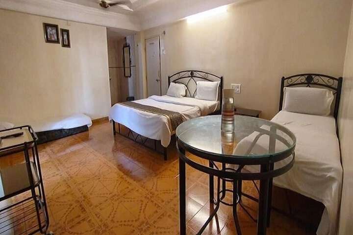 Room 2 of 12