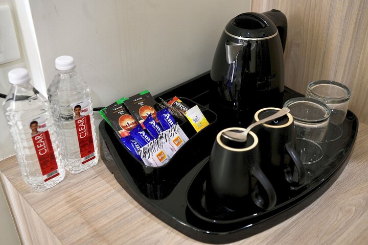 Breakfast/Coffee Service 42 of 67
