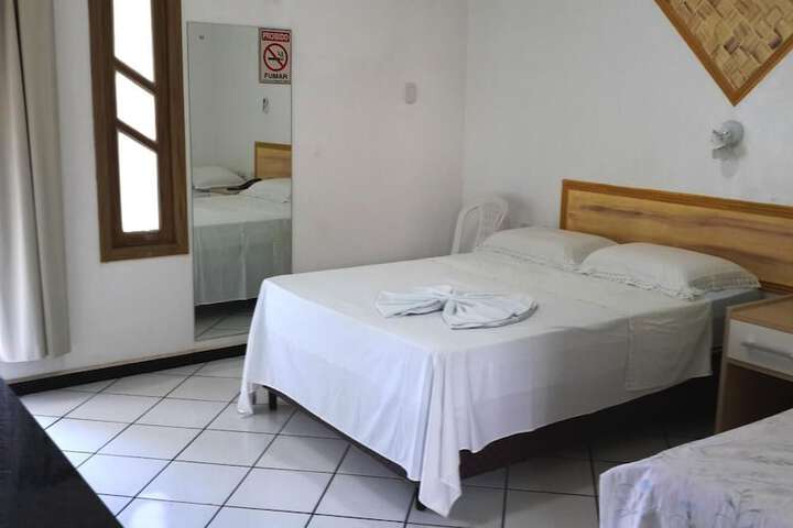 Room 8 of 40