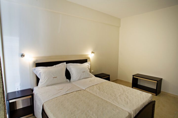 Room 10 of 43