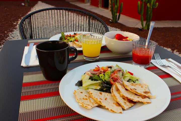 Breakfast/Coffee Service 39 of 47