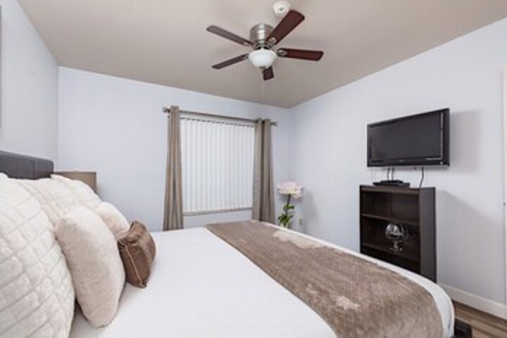 Room 21 of 25