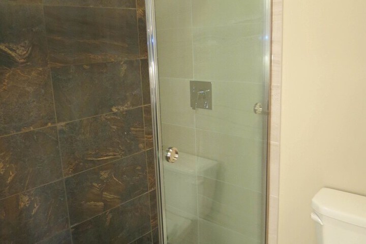 Room 15 of 22