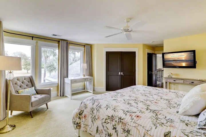 Room 3 of 19